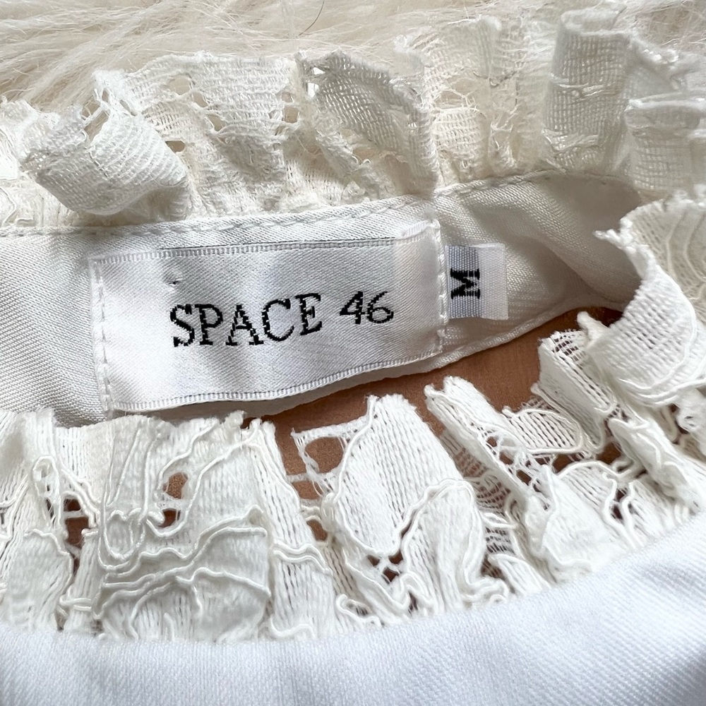 Space 46 The Penny Ruffle High Neck Lace Dress White and Nude Sz M - Picture 7 of 11